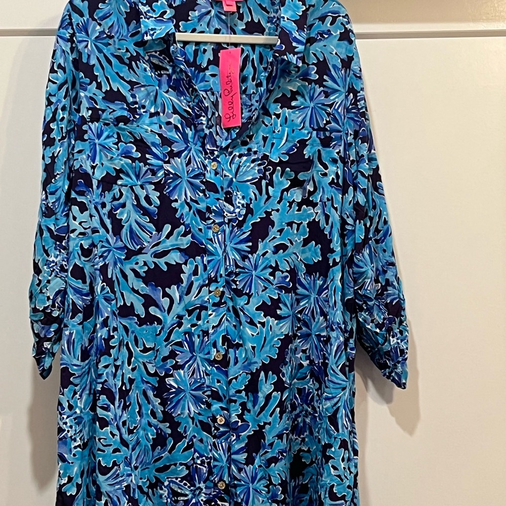 Lilly Pulitzer Natalie Coverup.  NWT.  XL.